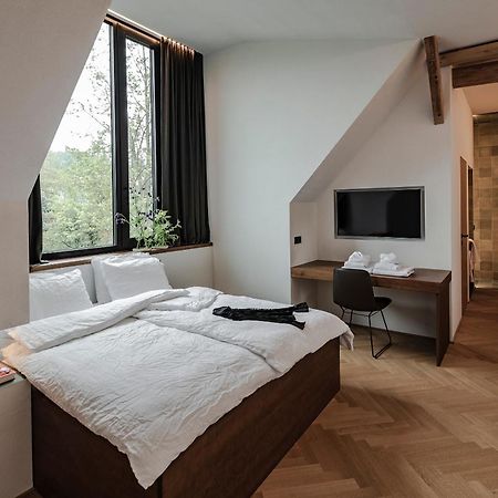 Lukas Kapeller Hotel Und Restaurant Щайр Екстериор снимка