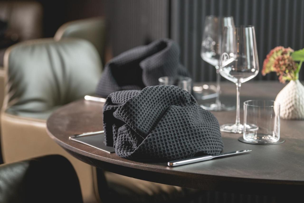 Lukas Kapeller Hotel Und Restaurant Щайр Екстериор снимка