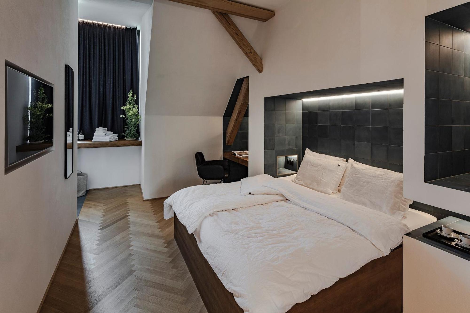 Lukas Kapeller Hotel Und Restaurant Щайр Екстериор снимка